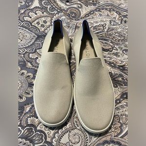 Rothy’s the original slip on sneaker.